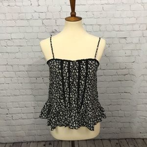 forever 21 black and white floral crop top 🖤☁️